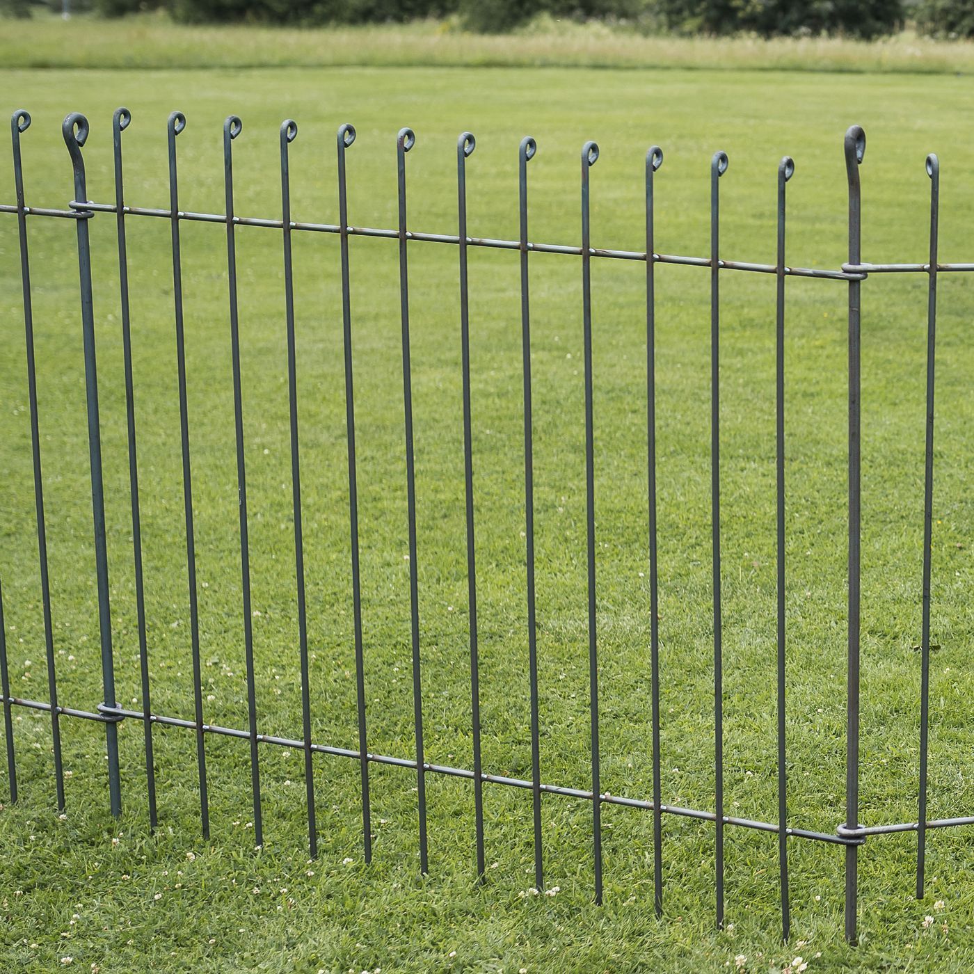 Gartenzaun aus Metall (Stahl unbehandelt)